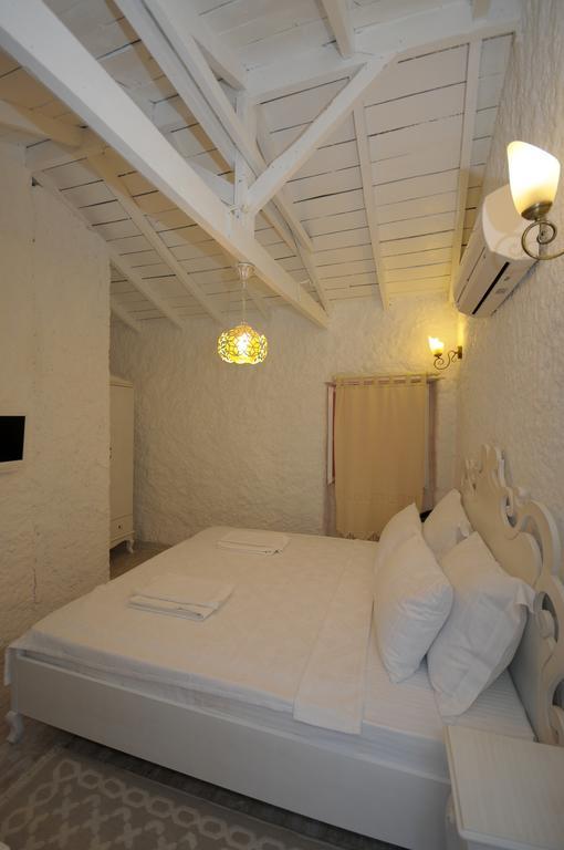 Alacati Alanur Otel Værelse billede