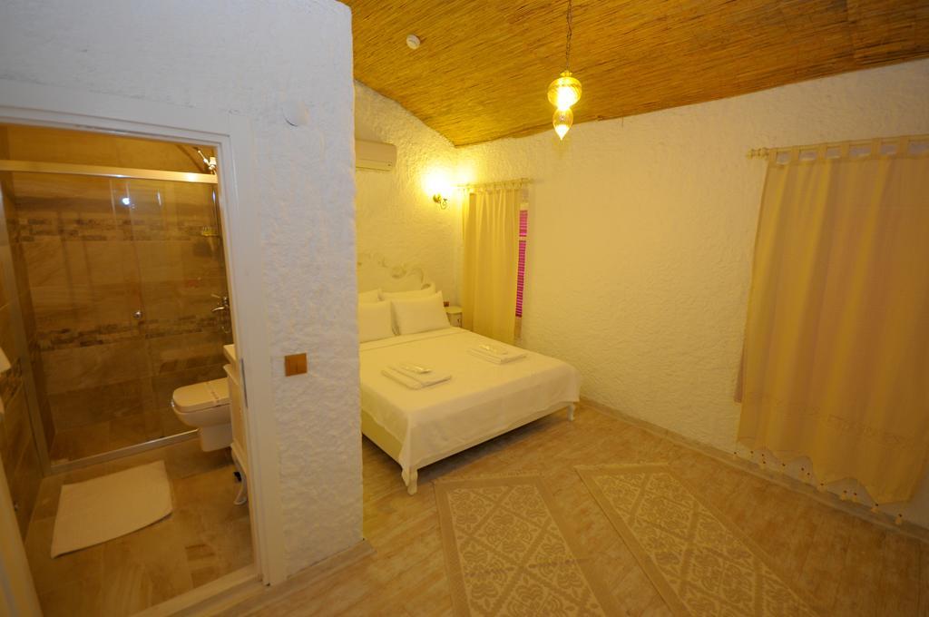 Alacati Alanur Otel Værelse billede