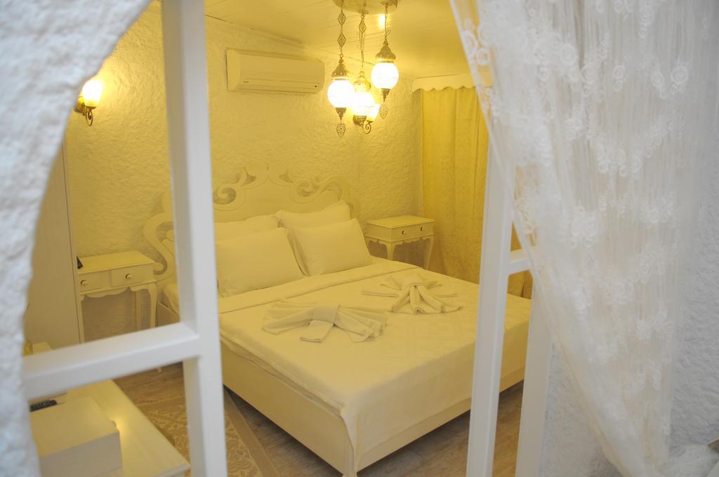 Alacati Alanur Otel Værelse billede